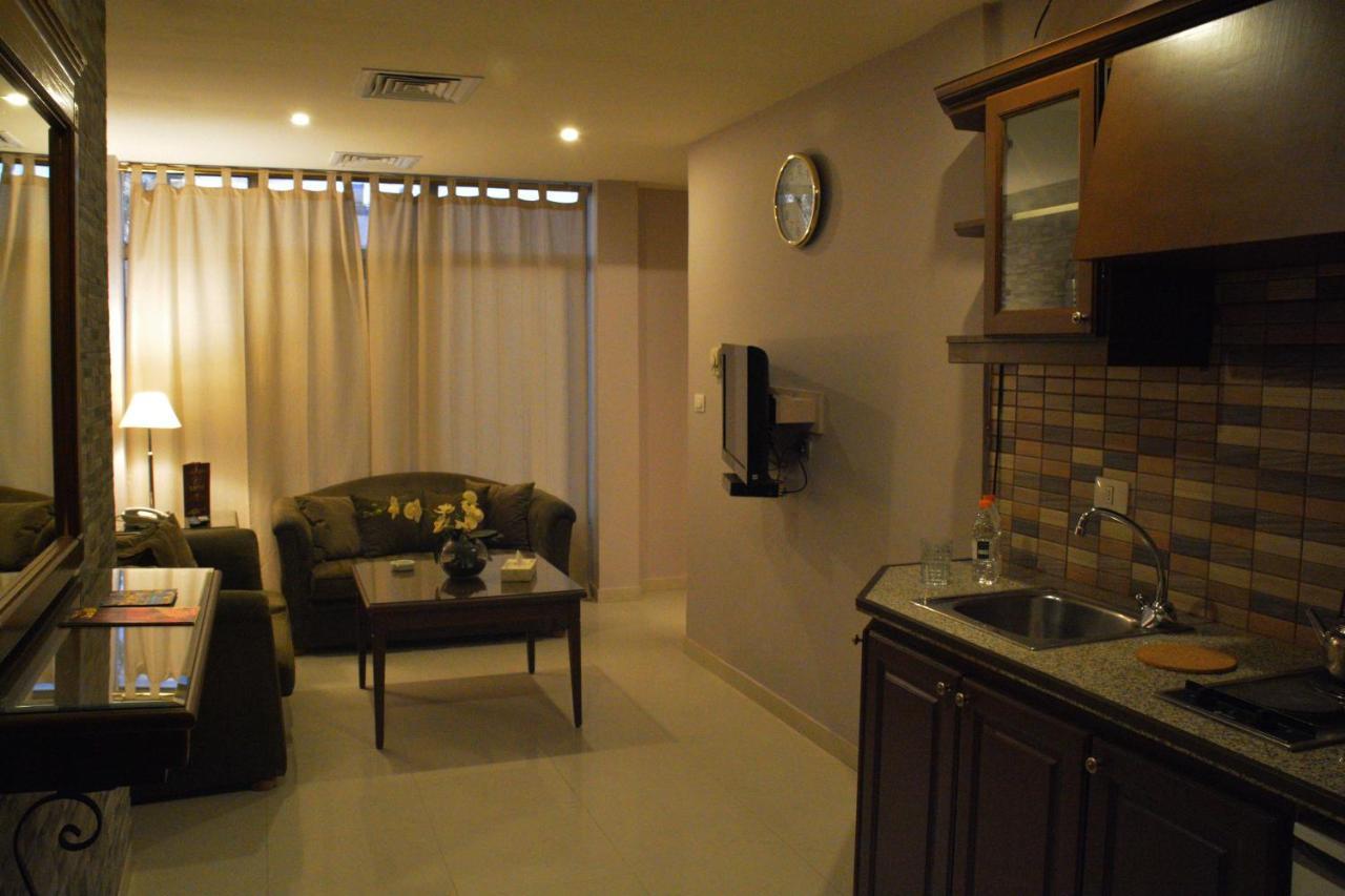 Capri Hotel Suites Amman Exterior foto